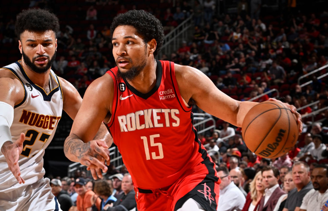 英雄联盟2025总决赛-葡超转会期走向成谜，马德里竞技队长鼓劲，质疑声仍在，年轻球员得到机会的简单介绍